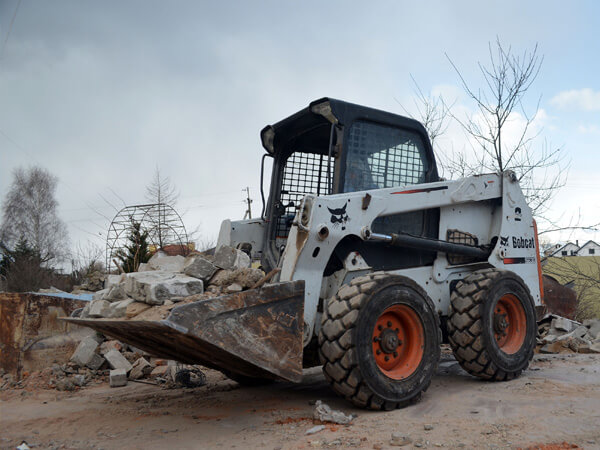 Vazquez Concrete | Tractor Work